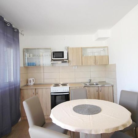 נין Apartment Suzy מראה חיצוני תמונה