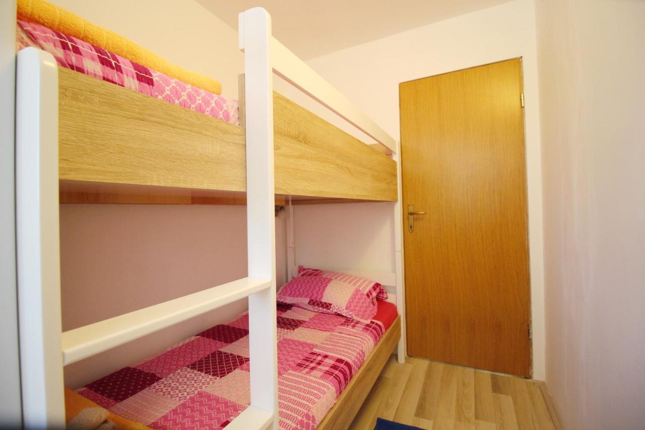 נין Apartment Suzy מראה חיצוני תמונה