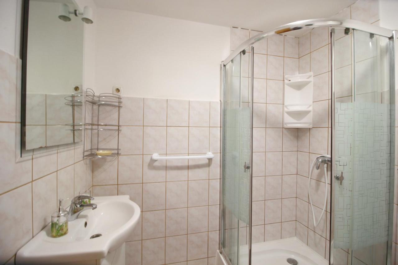 נין Apartment Suzy מראה חיצוני תמונה