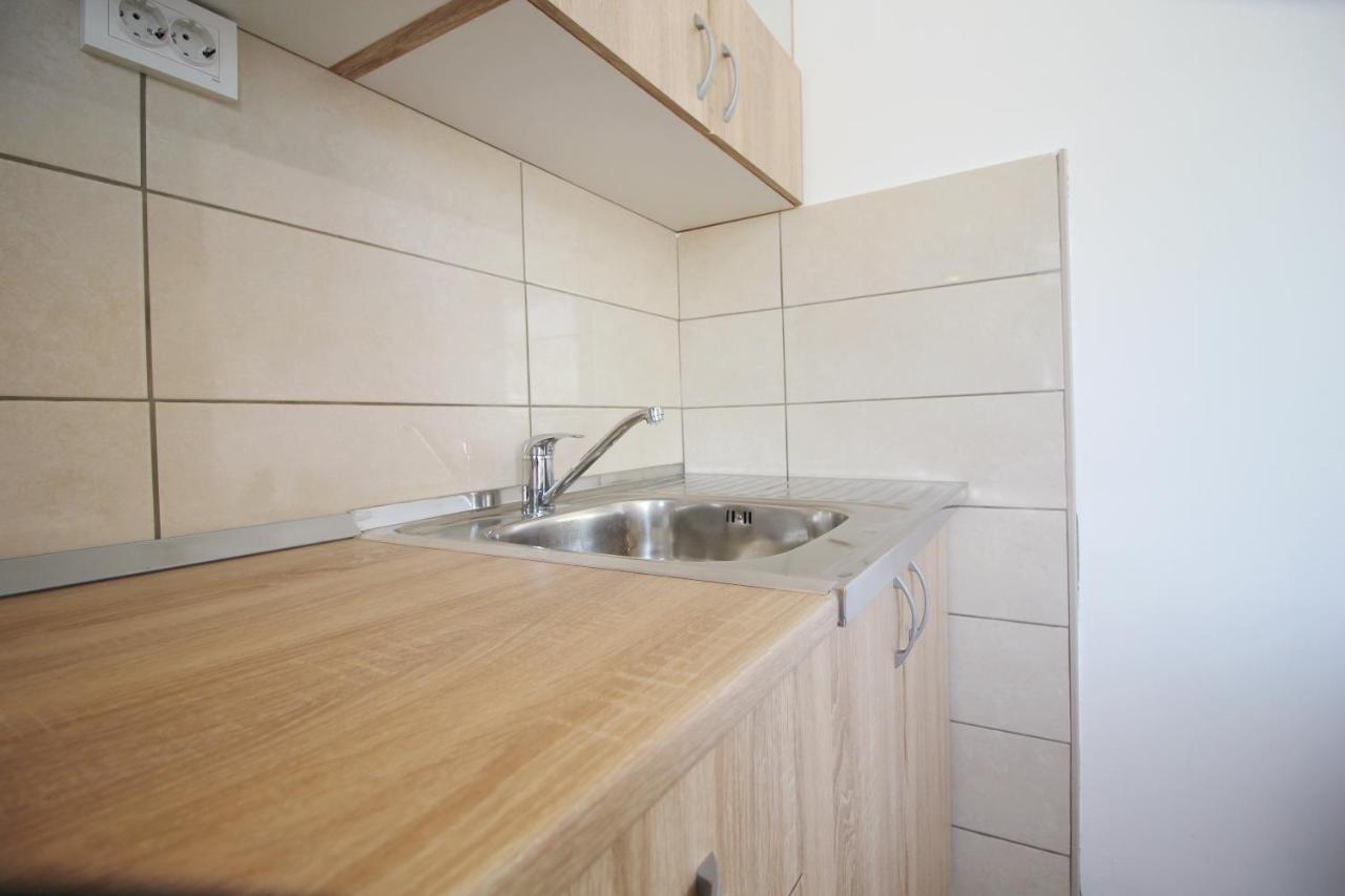 נין Apartment Suzy מראה חיצוני תמונה